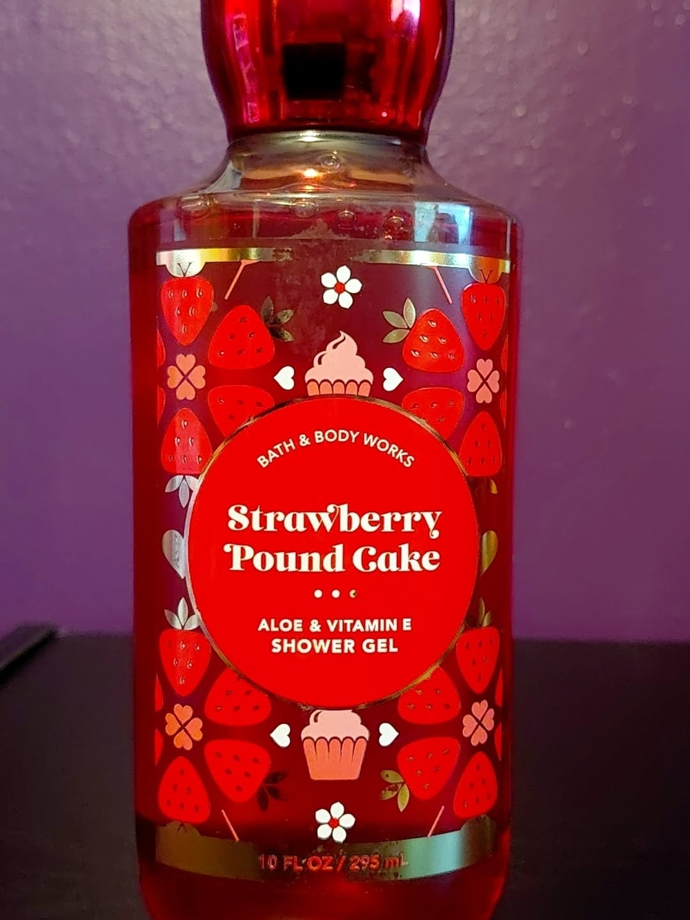 Bath & Body Works Strawberry Pound Cake Shower Gel